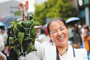 火力全开！湖人首发前三节均已得分上双 浓眉27分&詹姆斯18分